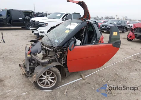 2008 Smart Fortwo Passion z USA, uszkodzony, nr VIN WMEEK31X38K155513